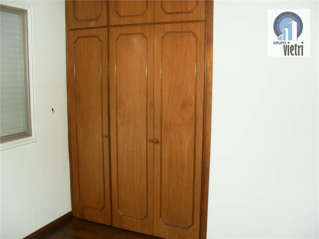 Apartamento à venda com 3 quartos, 87m² - Foto 12