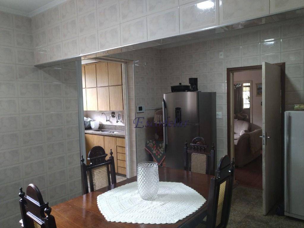 Sobrado à venda com 4 quartos, 220m² - Foto 9