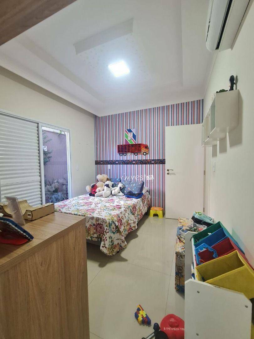 Casa de Condomínio à venda com 3 quartos, 270m² - Foto 32