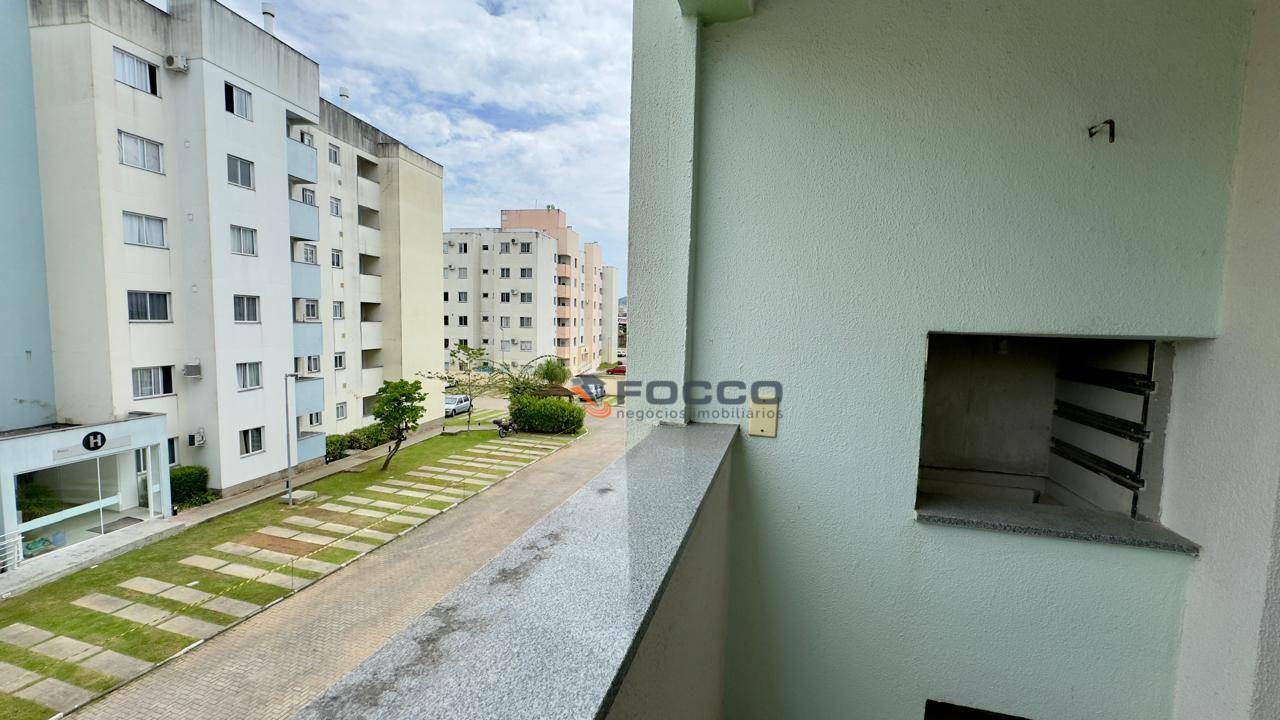 Apartamento à venda com 2 quartos, 51m² - Foto 3