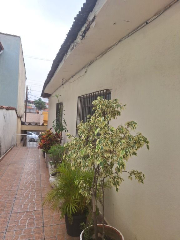 Sobrado à venda com 2 quartos, 300m² - Foto 24