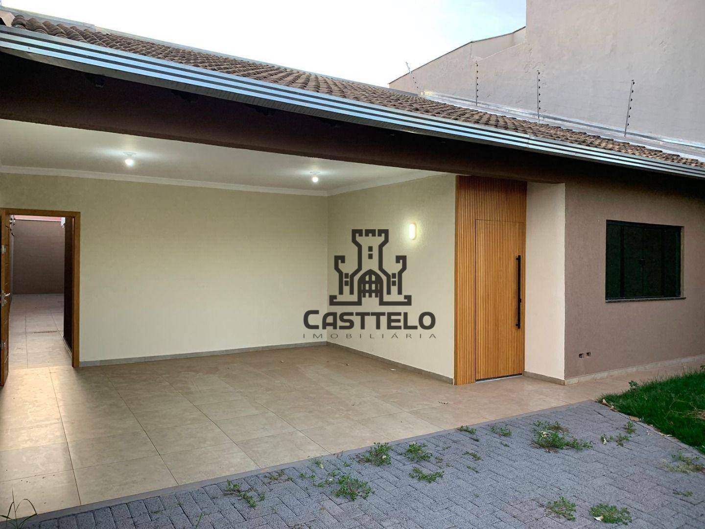 Casa à venda com 3 quartos, 159m² - Foto 1