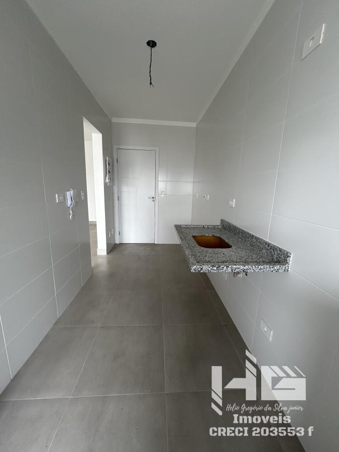 Apartamento à venda com 3 quartos, 98m² - Foto 10