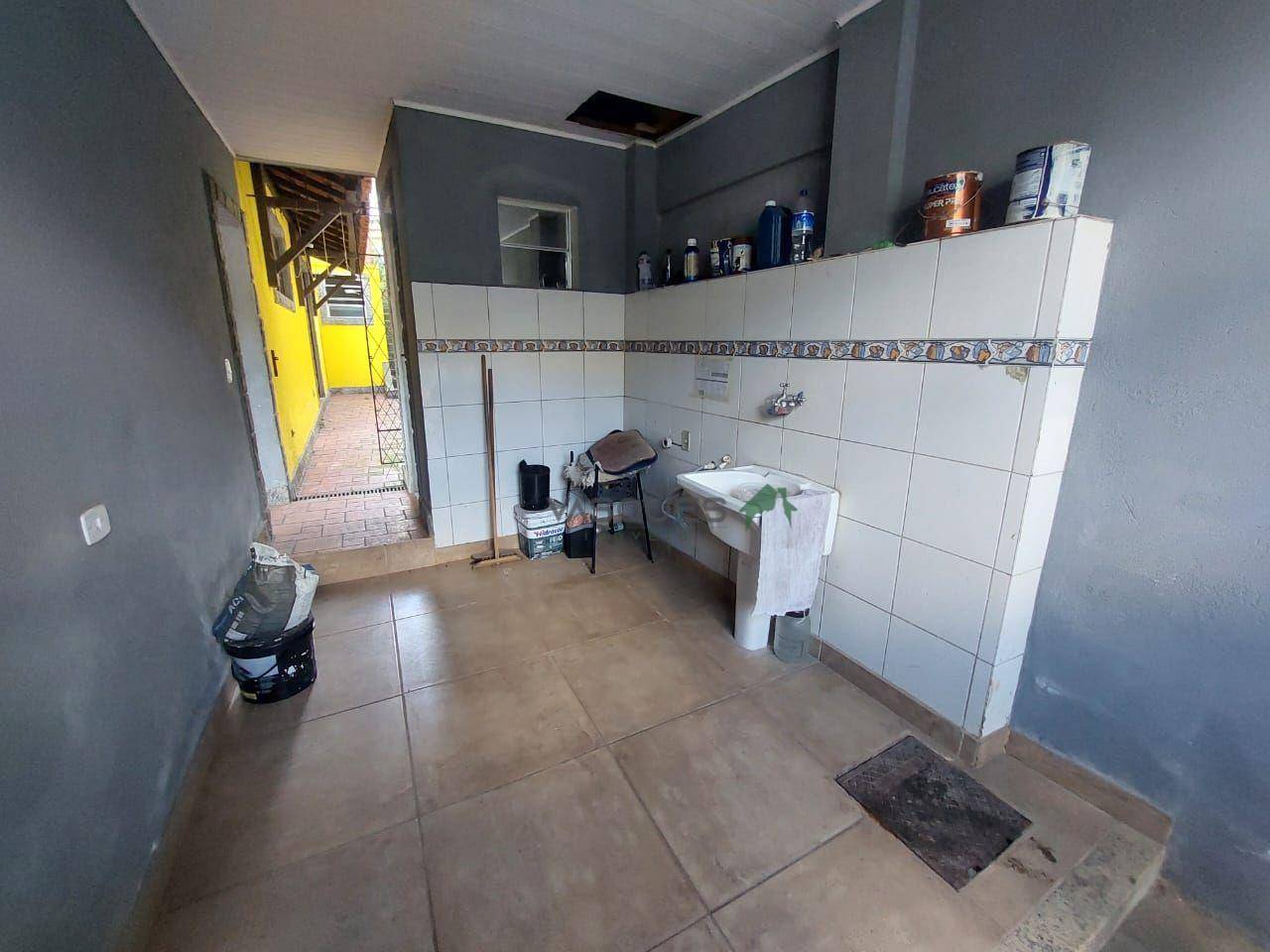 Casa à venda com 4 quartos, 195m² - Foto 16