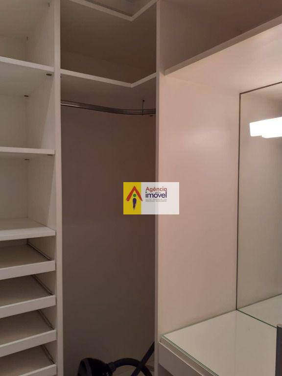 Sobrado à venda com 3 quartos, 298m² - Foto 15