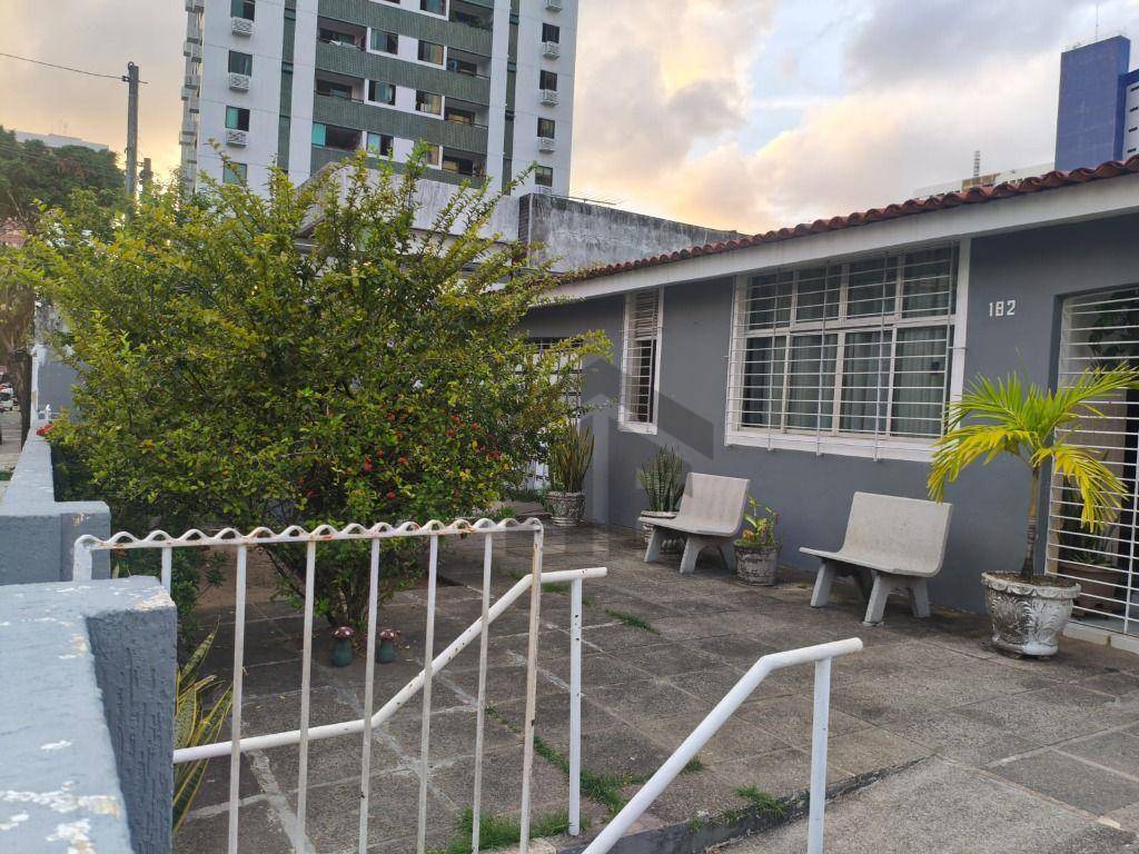 Casa, 6 quartos, 250 m² - Foto 4