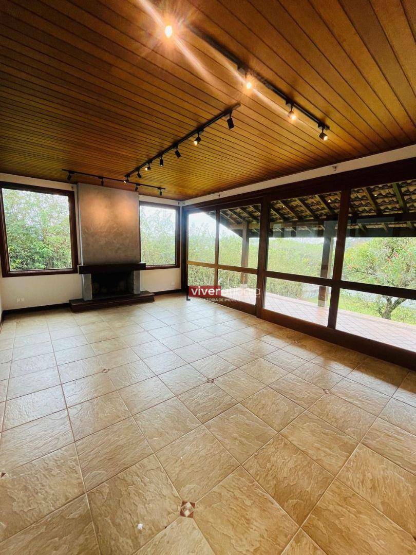 Casa de Condomínio para alugar com 3 quartos, 290m² - Foto 6