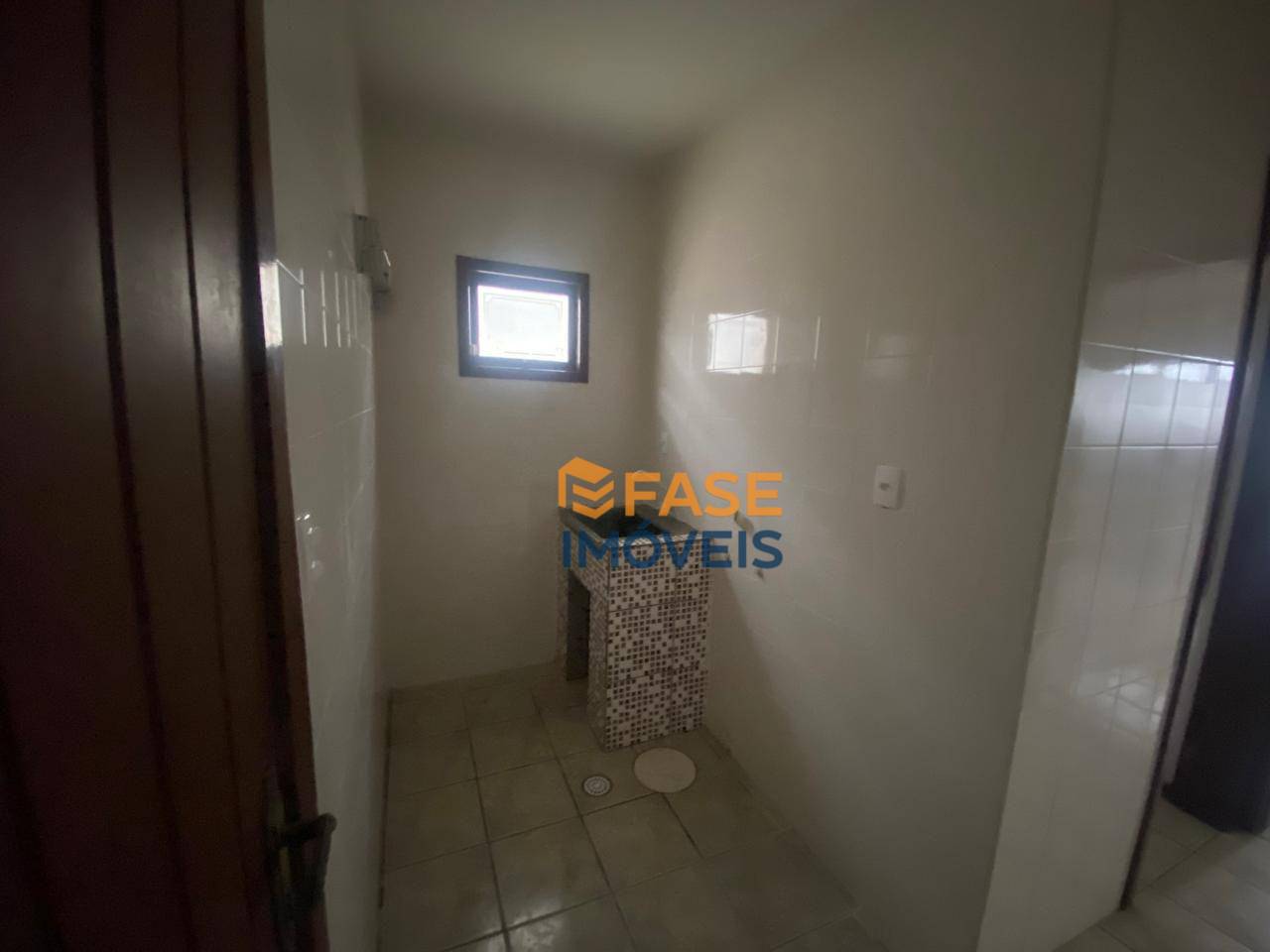 Casa à venda com 4 quartos, 223m² - Foto 13
