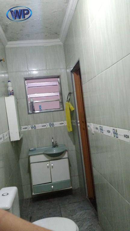 Sobrado à venda com 2 quartos, 160m² - Foto 8