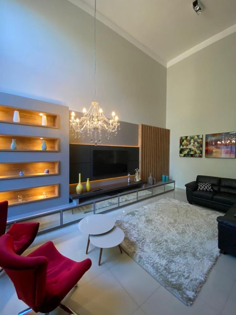 Casa à venda com 4 quartos, 237m² - Foto 4