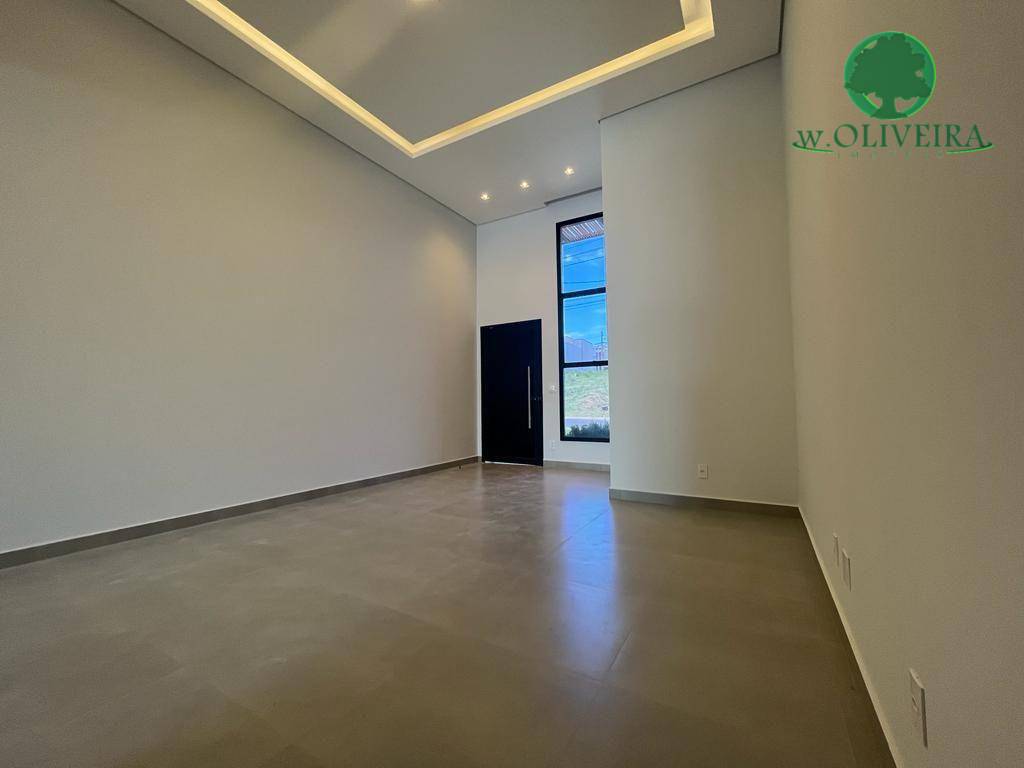 Casa de Condomínio à venda com 3 quartos, 253m² - Foto 3