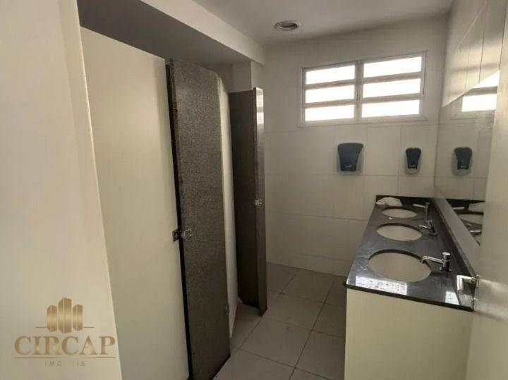 Prédio Inteiro para alugar, 550m² - Foto 17