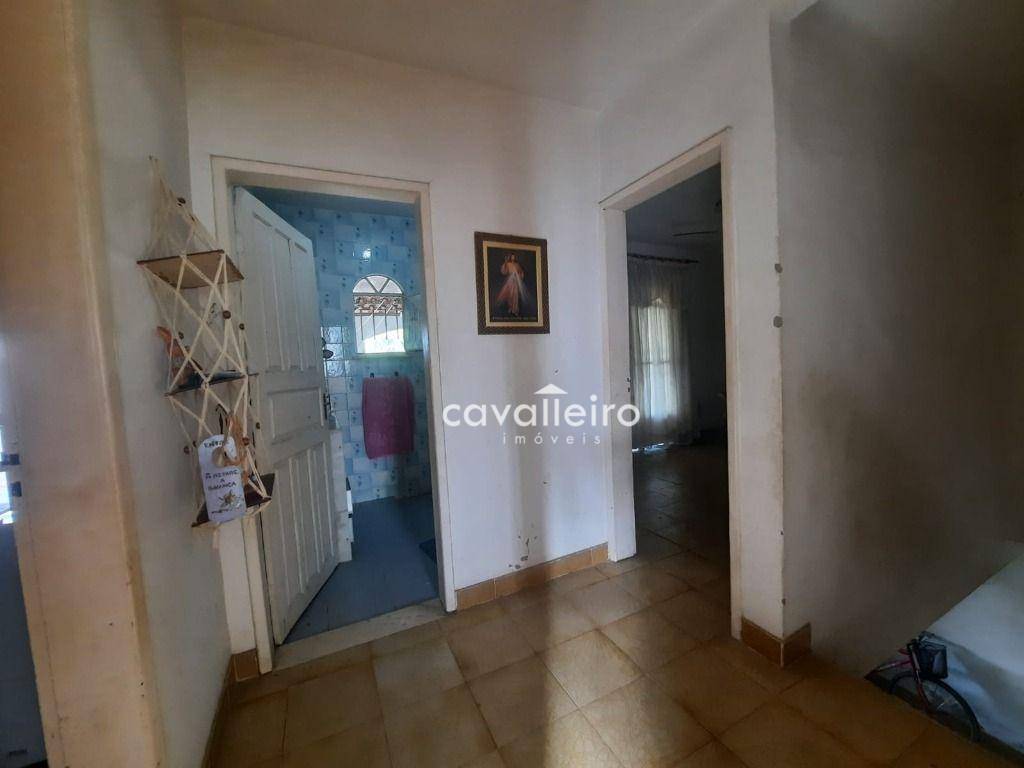 Casa à venda com 4 quartos, 164m² - Foto 11