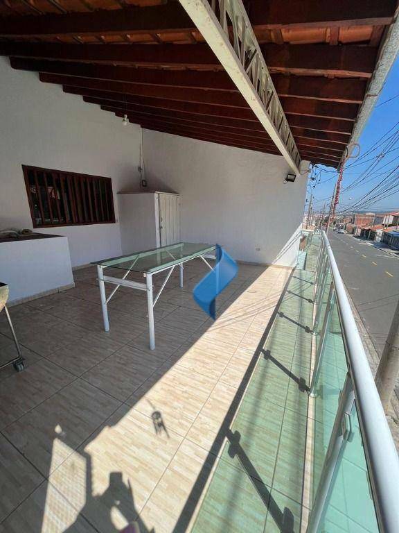 Casa à venda com 3 quartos, 231m² - Foto 29