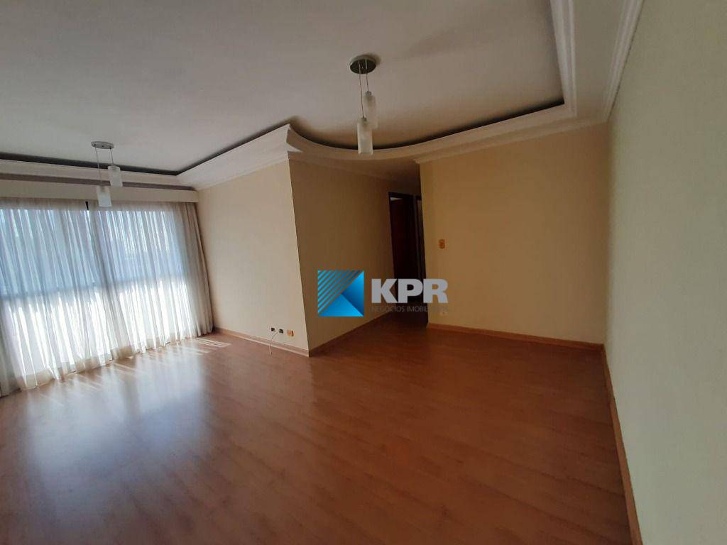 Apartamento para alugar com 3 quartos, 82m² - Foto 22