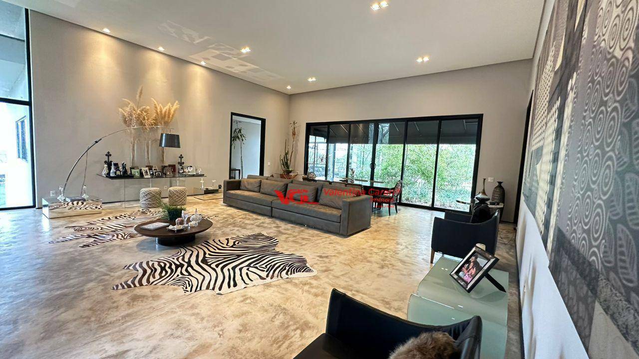 Chácara à venda com 5 quartos, 1037m² - Foto 4