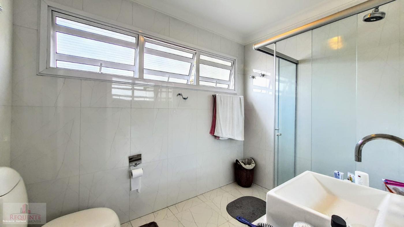 Sobrado à venda com 4 quartos, 310m² - Foto 11