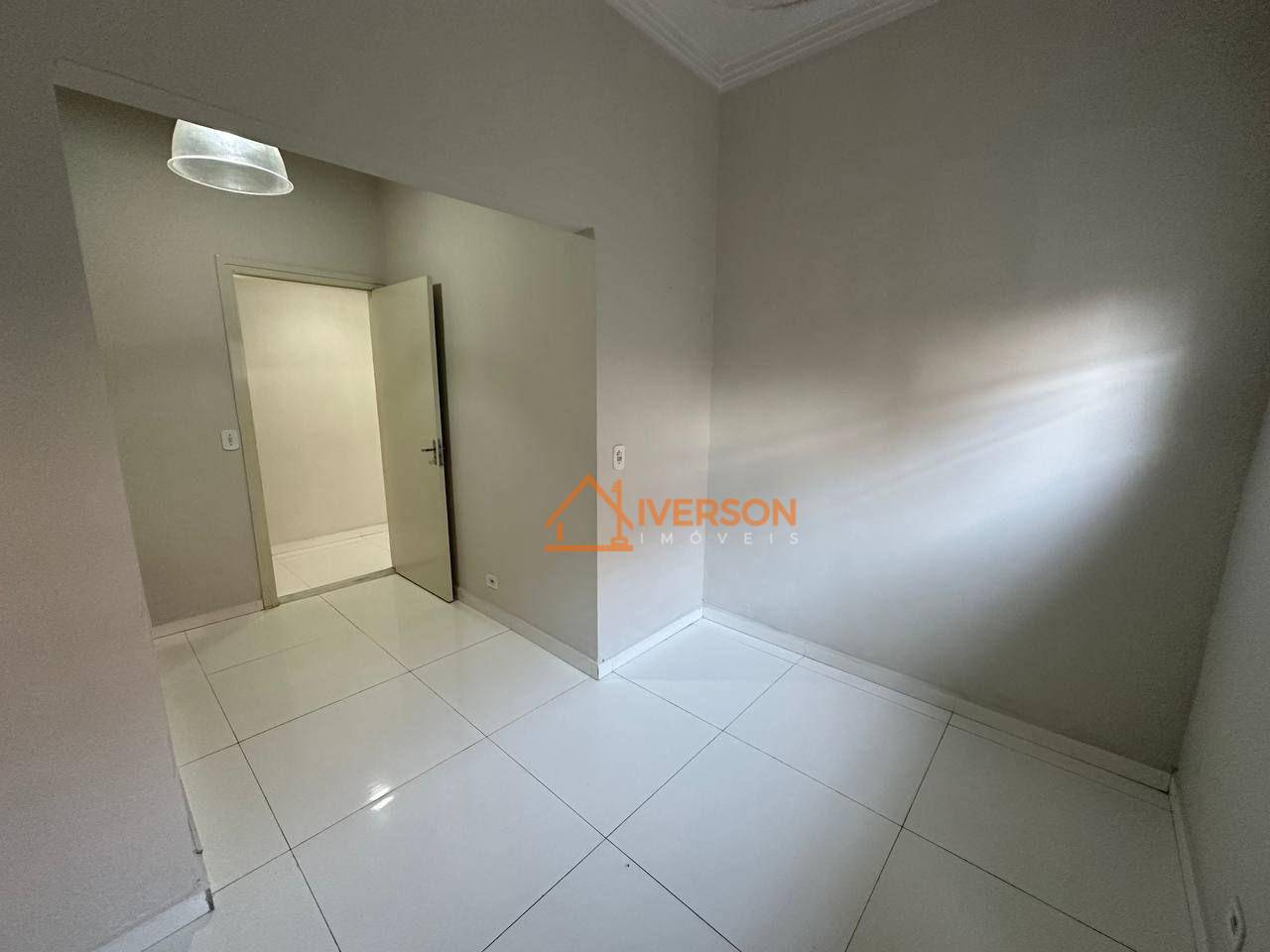 Casa para alugar com 4 quartos, 150m² - Foto 10