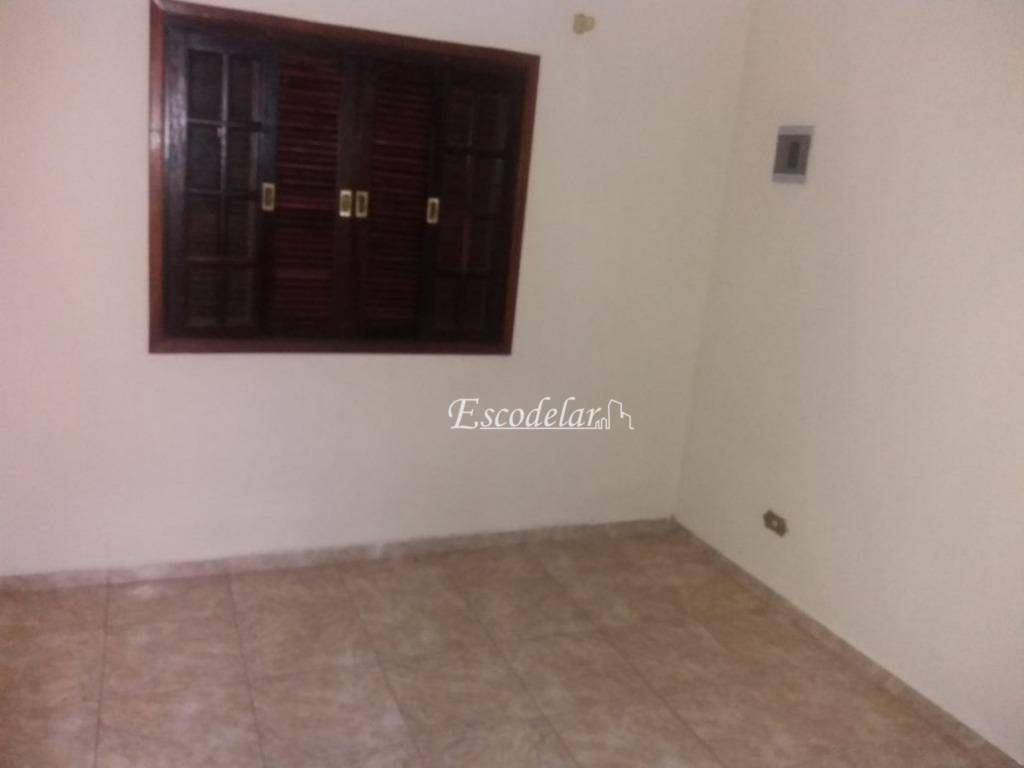 Sobrado à venda com 3 quartos, 215m² - Foto 4