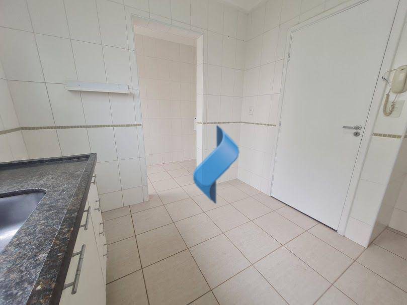 Apartamento para alugar com 2 quartos, 93m² - Foto 25