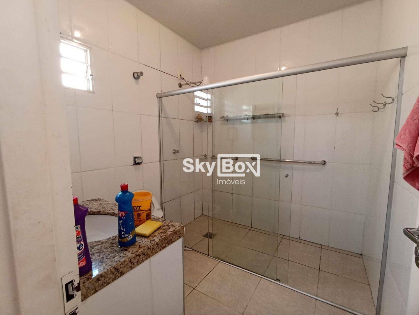 Casa à venda com 5 quartos, 220m² - Foto 15