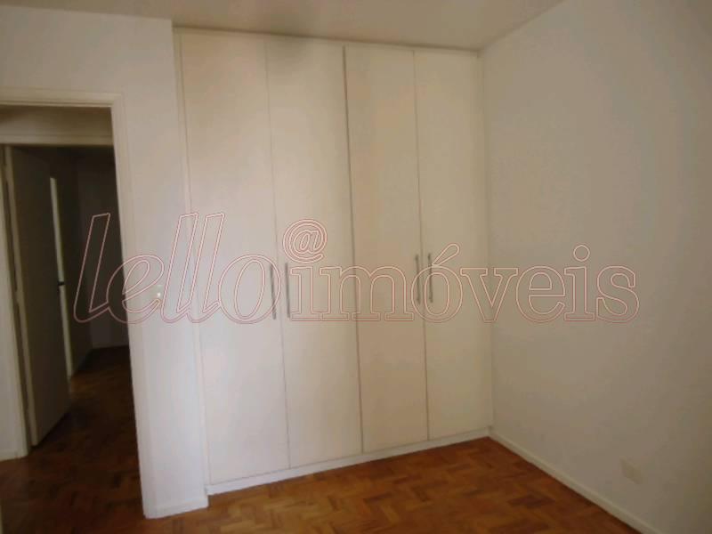 Apartamento para alugar com 3 quartos, 110m² - Foto 12