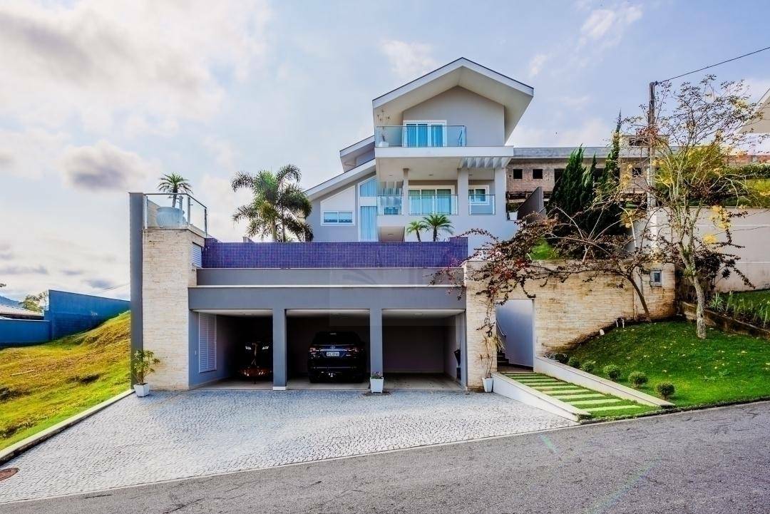 Casa de Condomínio à venda com 4 quartos, 470m² - Foto 3