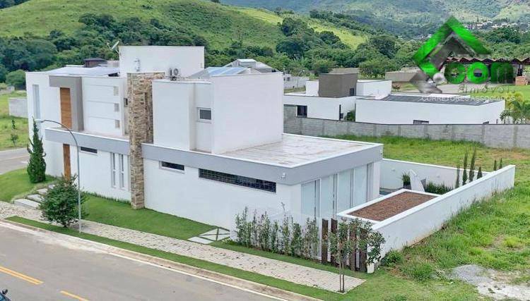 Casa de Condomínio à venda com 4 quartos, 320m² - Foto 3