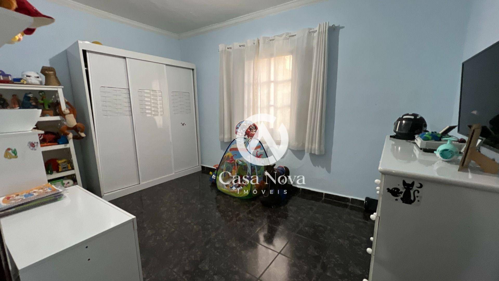 Casa à venda com 3 quartos, 410m² - Foto 11