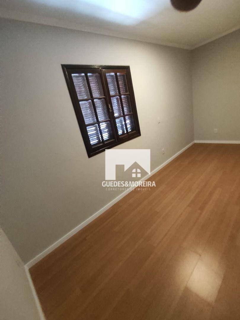 Casa à venda com 3 quartos, 165m² - Foto 7