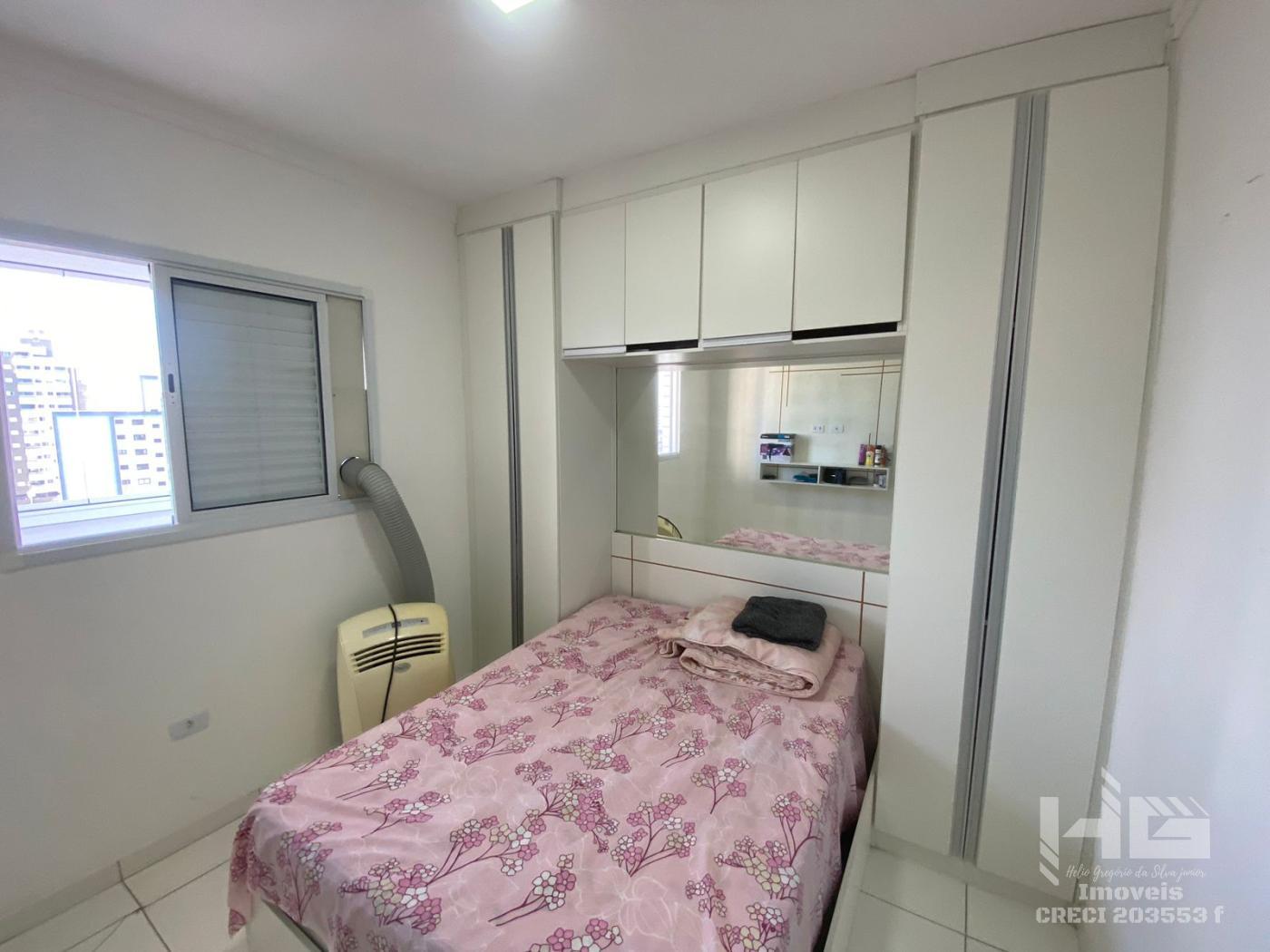 Apartamento à venda com 2 quartos, 65m² - Foto 27