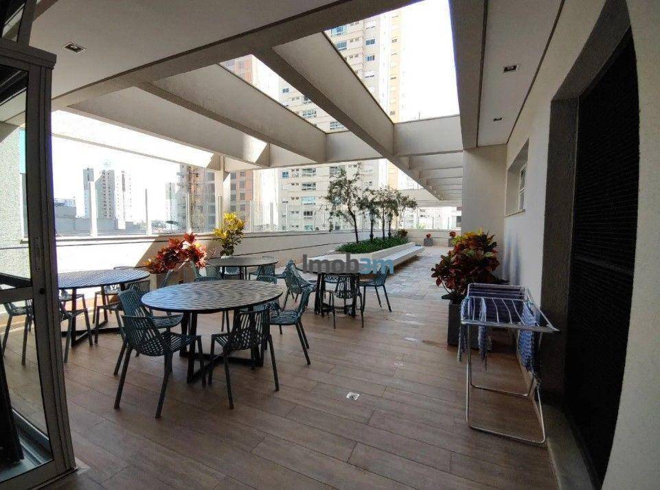 Apartamento para alugar com 2 quartos, 76m² - Foto 5