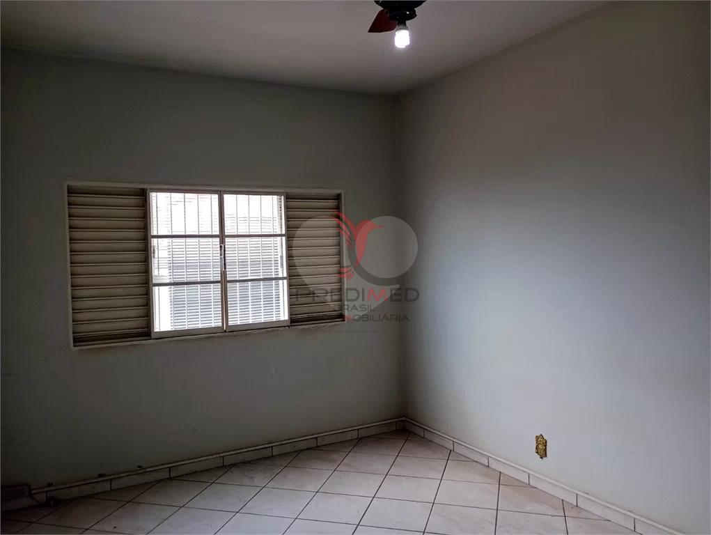 Sobrado à venda com 3 quartos, 261m² - Foto 3