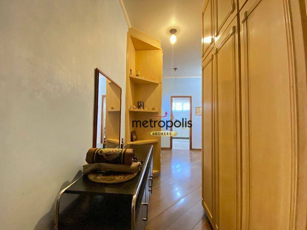 Sobrado à venda e aluguel com 4 quartos, 600m² - Foto 55
