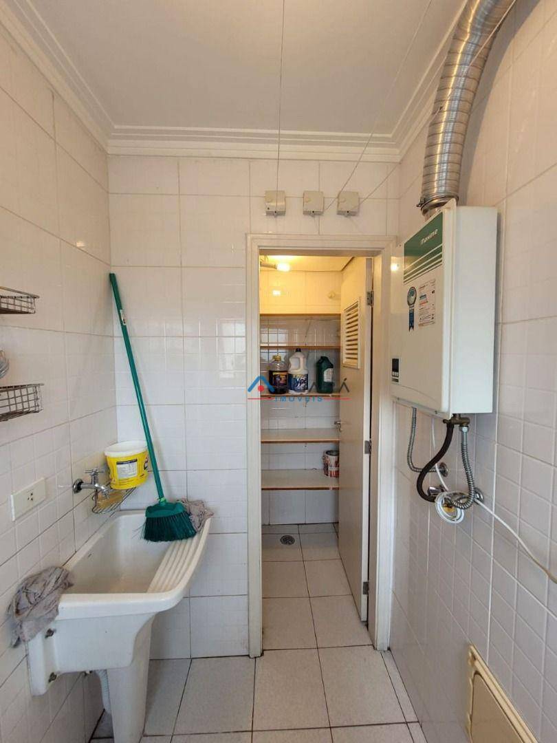 Apartamento à venda com 3 quartos, 97m² - Foto 29