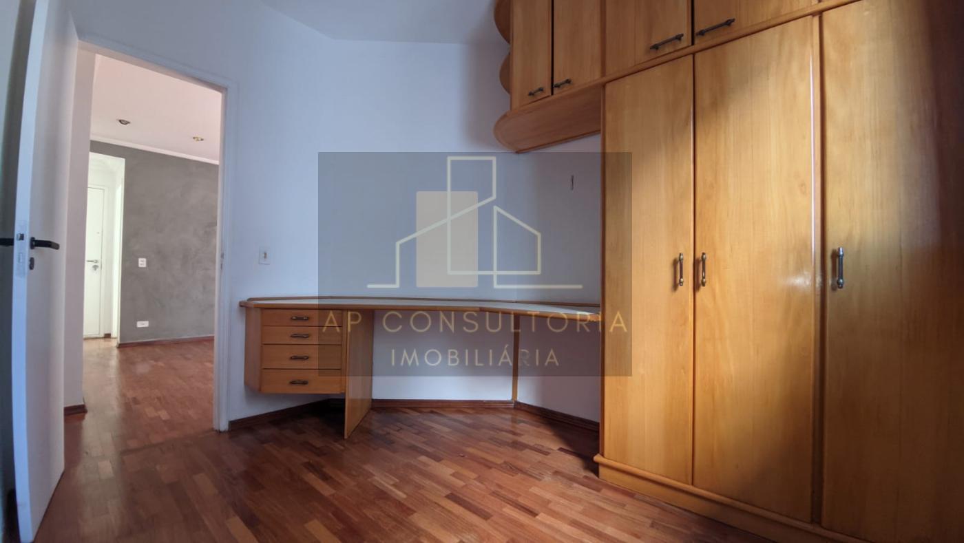 Apartamento à venda com 2 quartos, 74m² - Foto 18