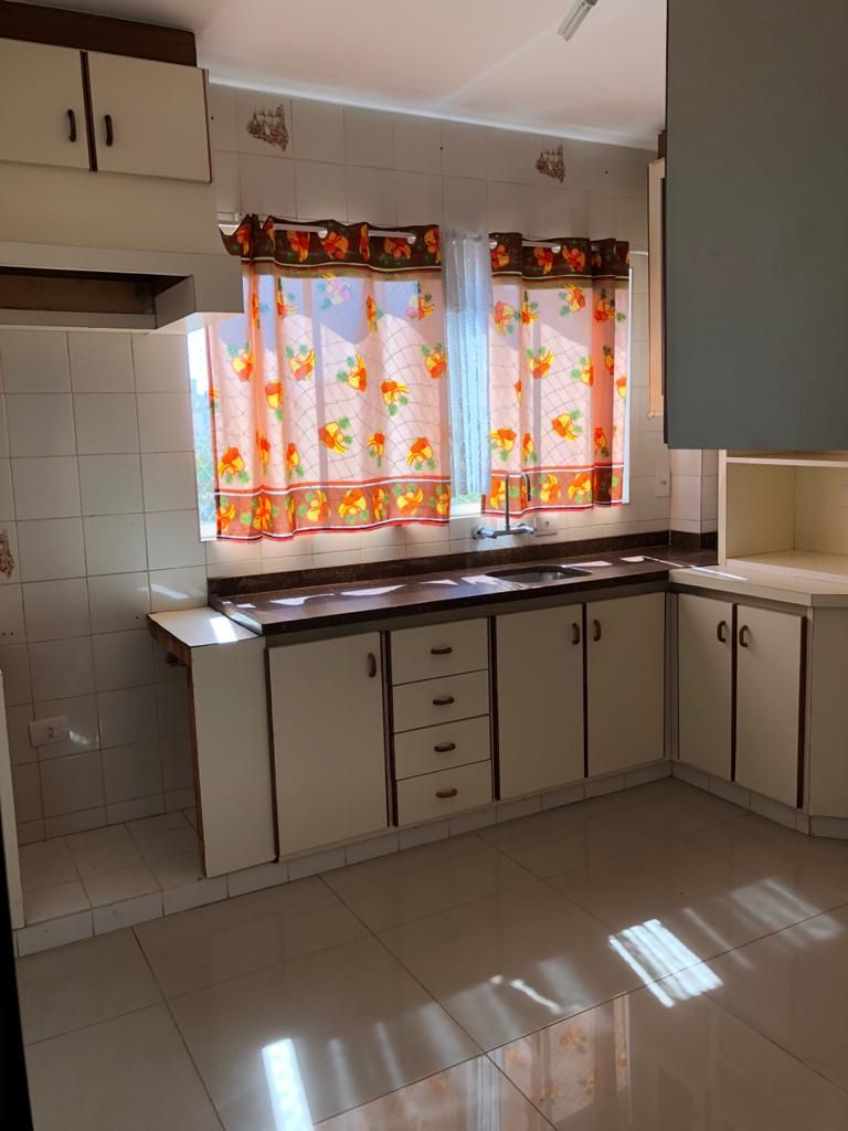 Apartamento à venda com 3 quartos, 96m² - Foto 3