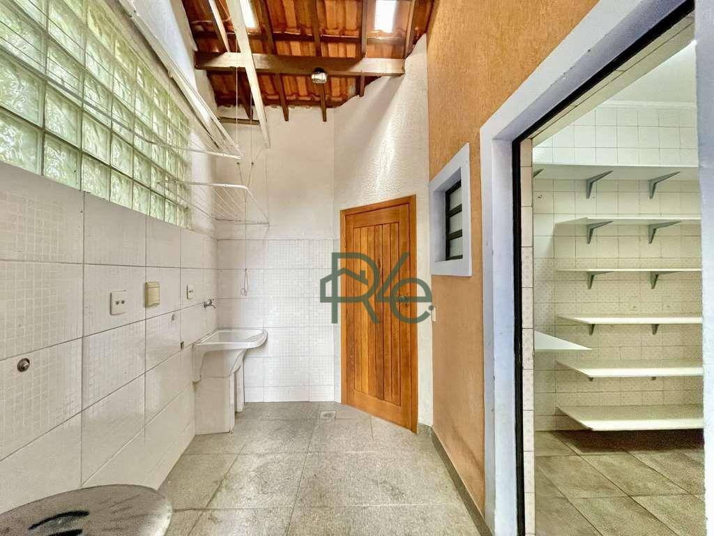 Casa de Condomínio à venda com 5 quartos, 360m² - Foto 24