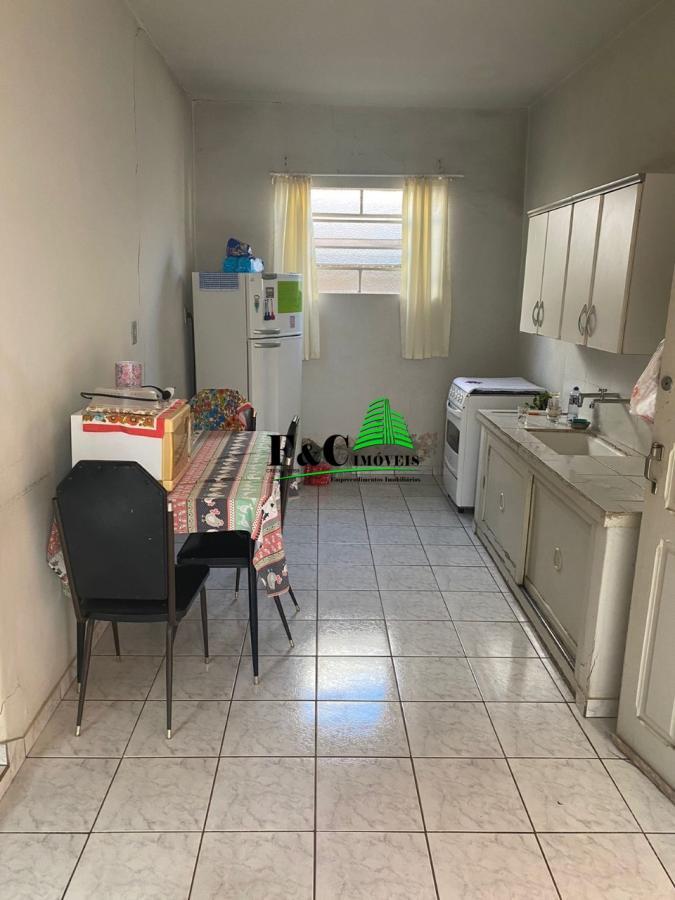 Casa à venda com 2 quartos, 155m² - Foto 5