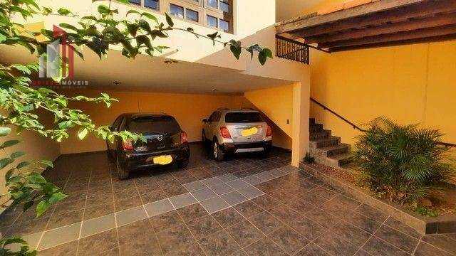 Casa à venda com 3 quartos, 200m² - Foto 4