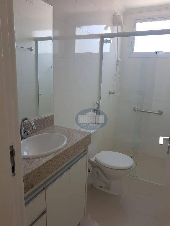 Apartamento à venda com 2 quartos, 78m² - Foto 4