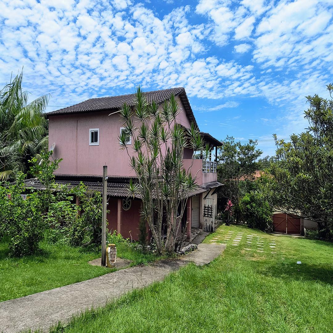 Casa à venda com 7 quartos, 1672m² - Foto 2