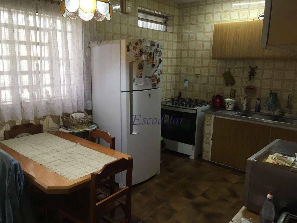 Casa à venda com 3 quartos, 201m² - Foto 4