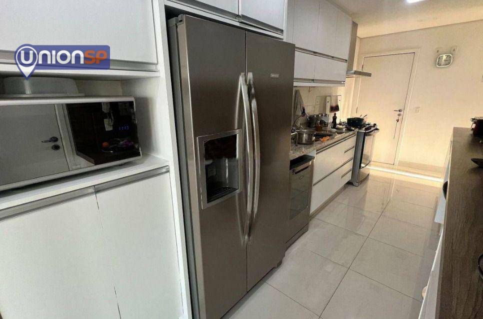 Apartamento à venda com 3 quartos, 156m² - Foto 8