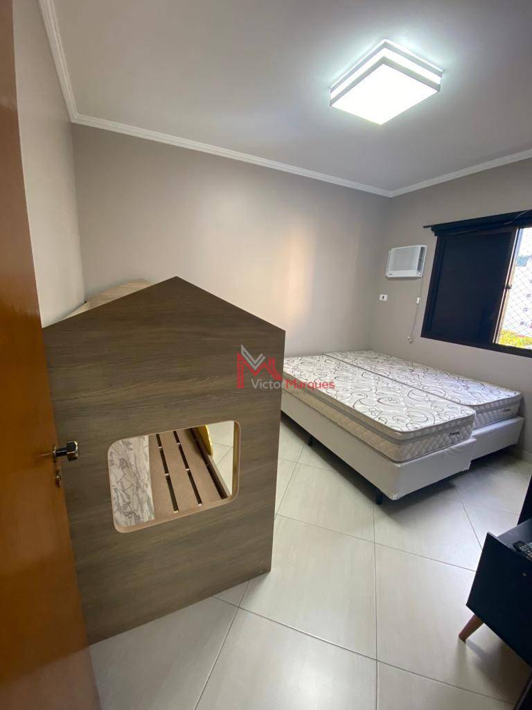 Apartamento à venda com 2 quartos, 77m² - Foto 10