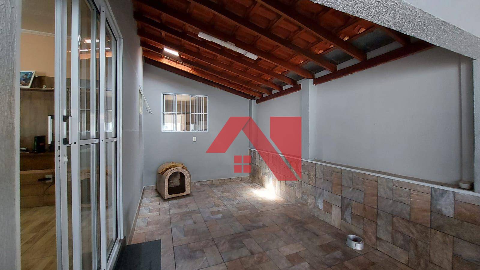 Casa à venda com 3 quartos, 120m² - Foto 2