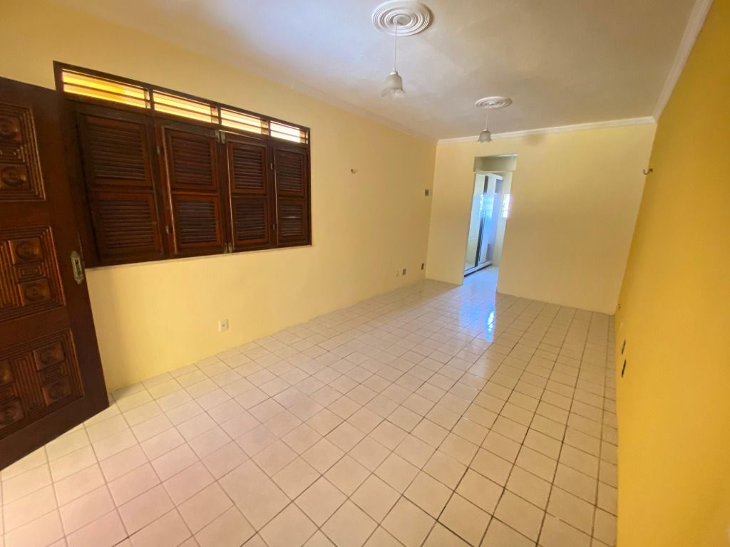 Casa para alugar com 5 quartos, 233m² - Foto 17