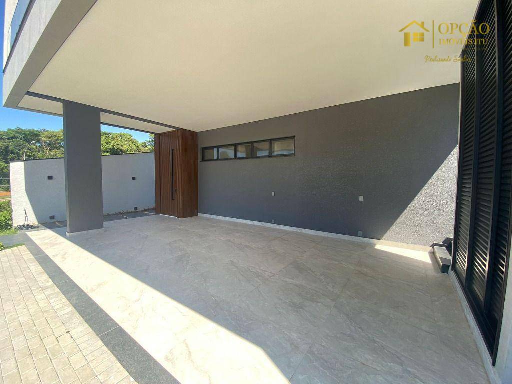 Casa de Condomínio à venda com 4 quartos, 365m² - Foto 3