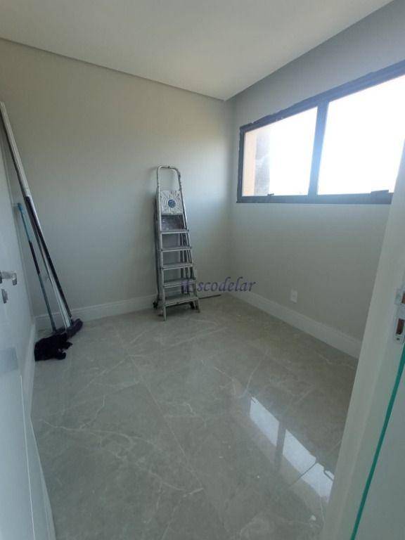 Apartamento à venda com 4 quartos, 155m² - Foto 15