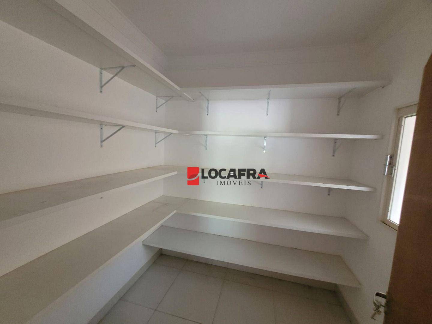 Casa à venda e aluguel com 4 quartos, 460m² - Foto 33